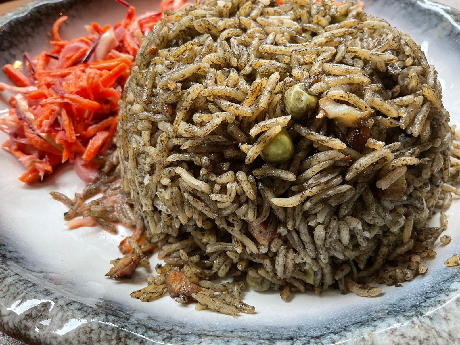 Riz djon djon et son pikliz